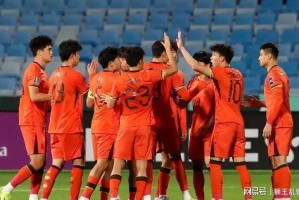 华体会-裁判针对+进攻哑火！李昊一己之力扛国足，守强攻弱淘汰赛悬了